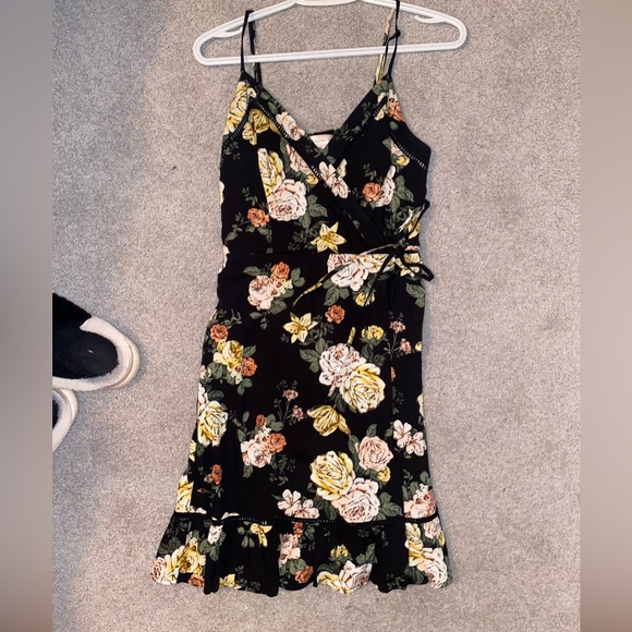 Black Flower Floral Mini Dress | Size: M | Bog Collection - Picture 2 of 4